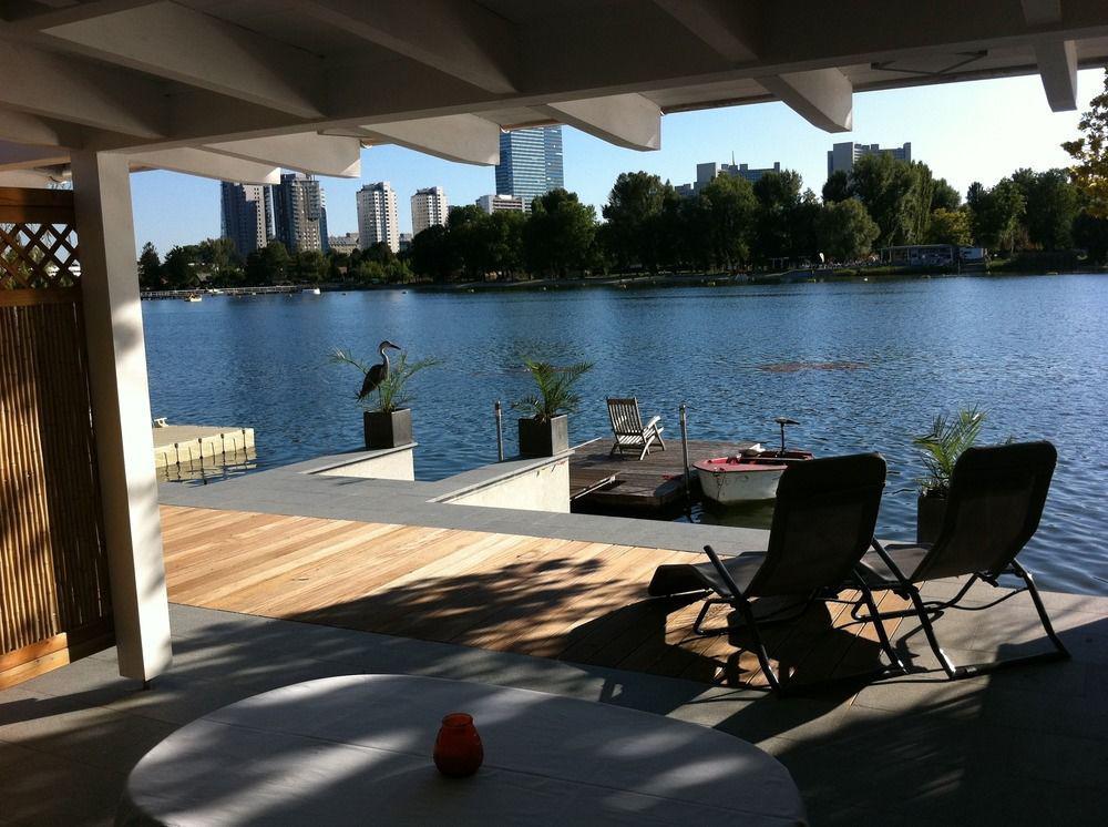 Ajo - Alte Donau Waterfront - Self-check-in Apartment