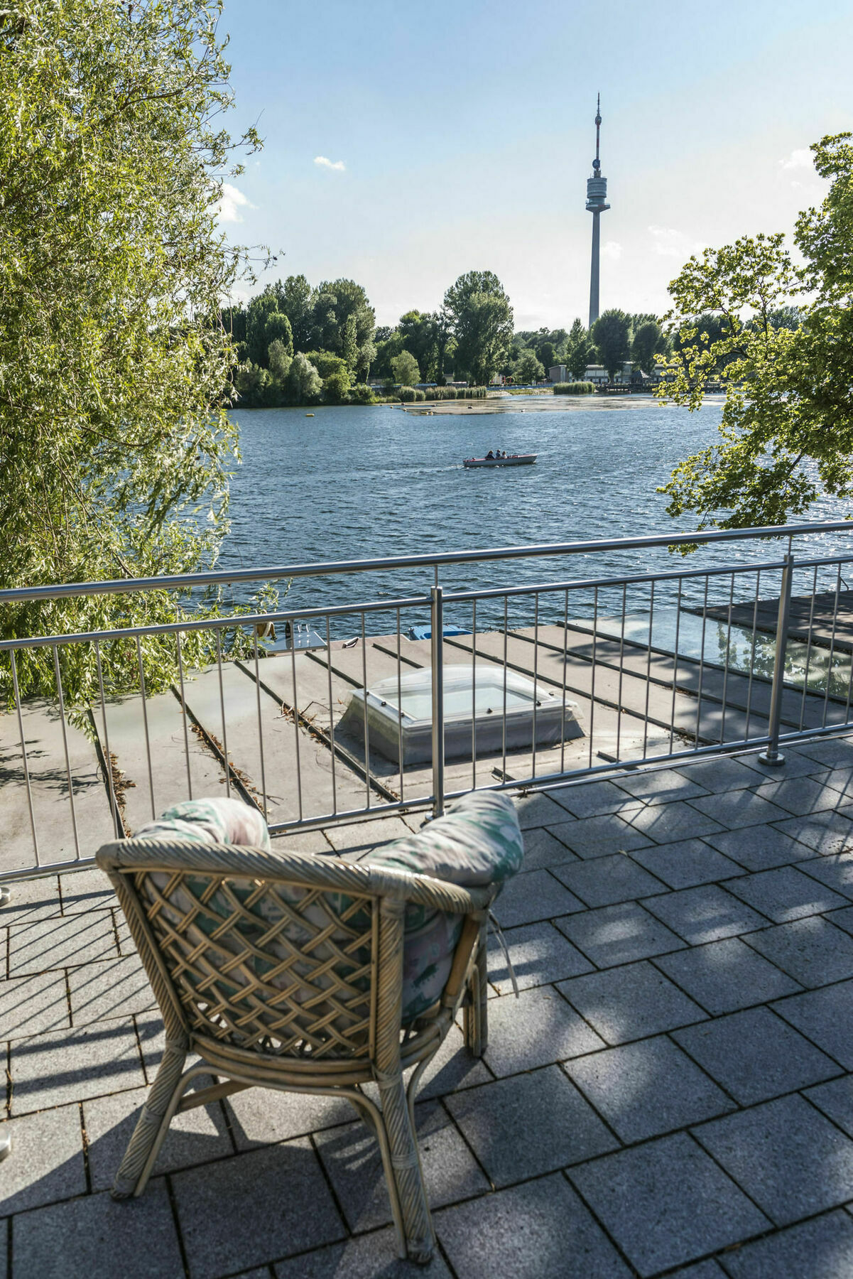 Ajo - Alte Donau Waterfront - Self-check-in *