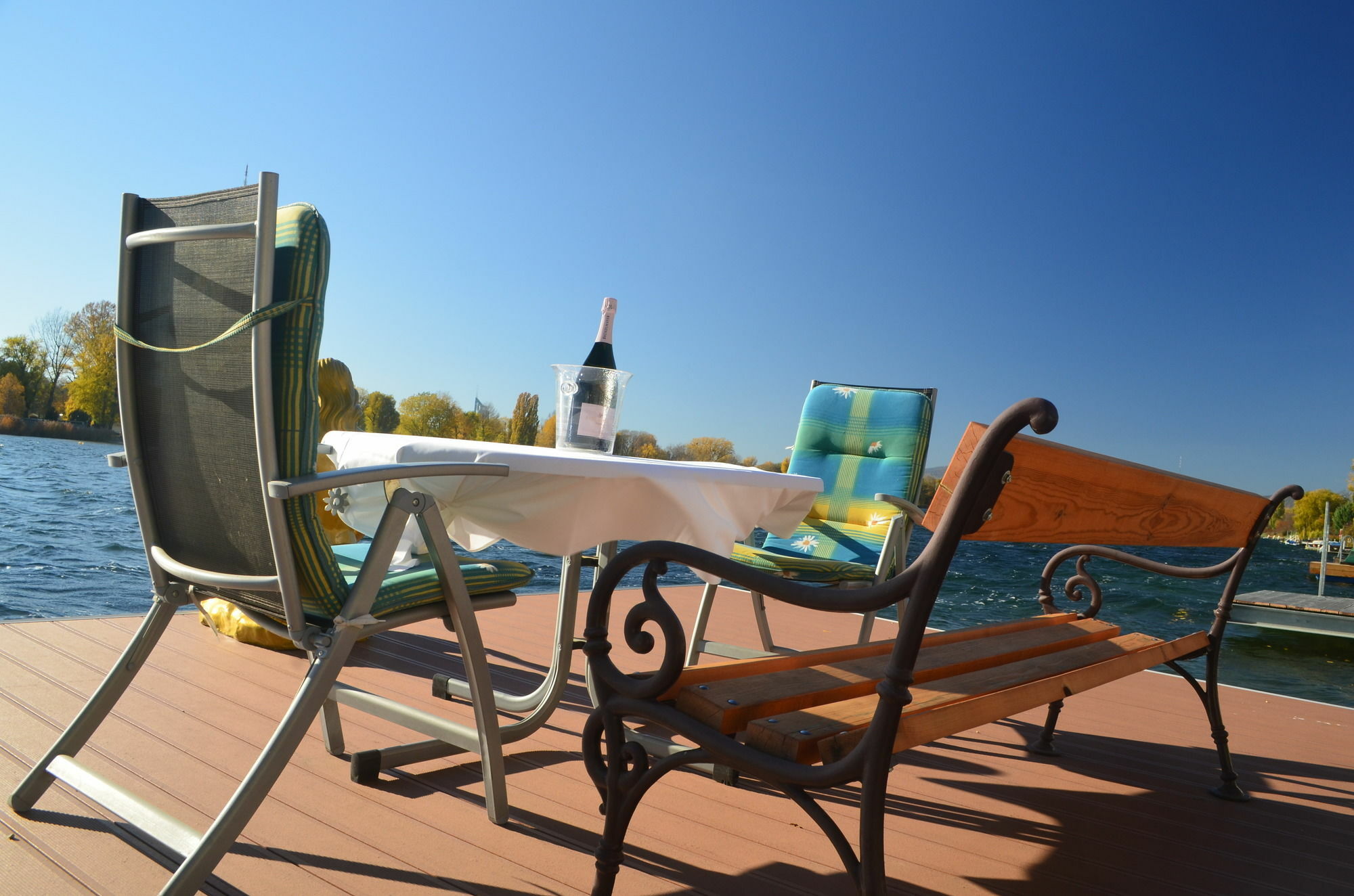 Apartamento Ajo - Alte Donau Waterfront - Self-check-in Viena
